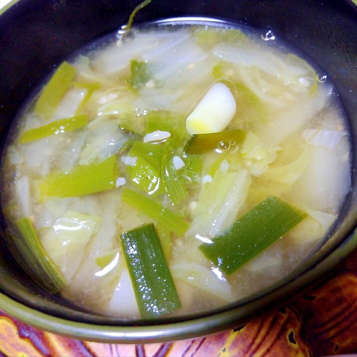 白菜&葉ニンニクの味噌汁